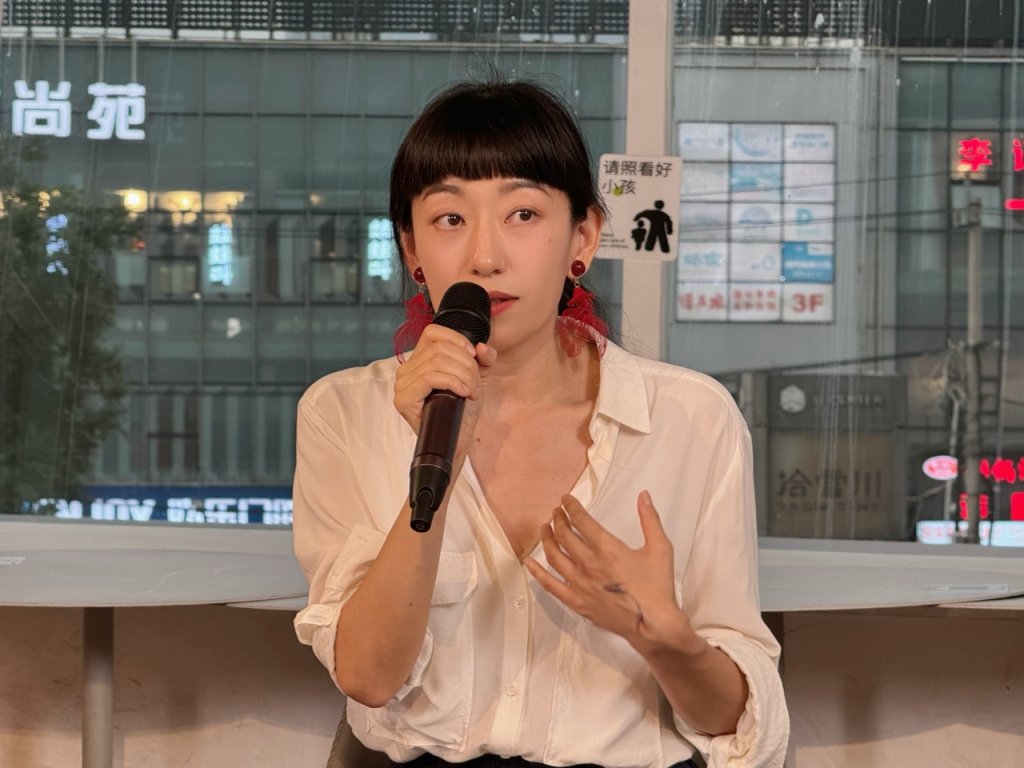 张天翼